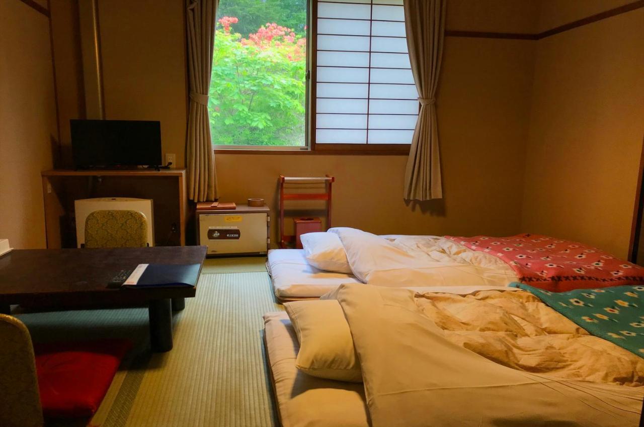 Готель Yachi Onsen Товада Екстер'єр фото