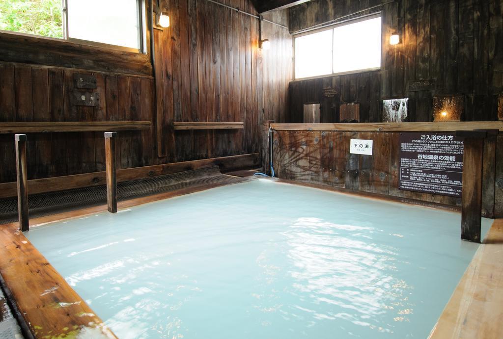 Готель Yachi Onsen Товада Екстер'єр фото